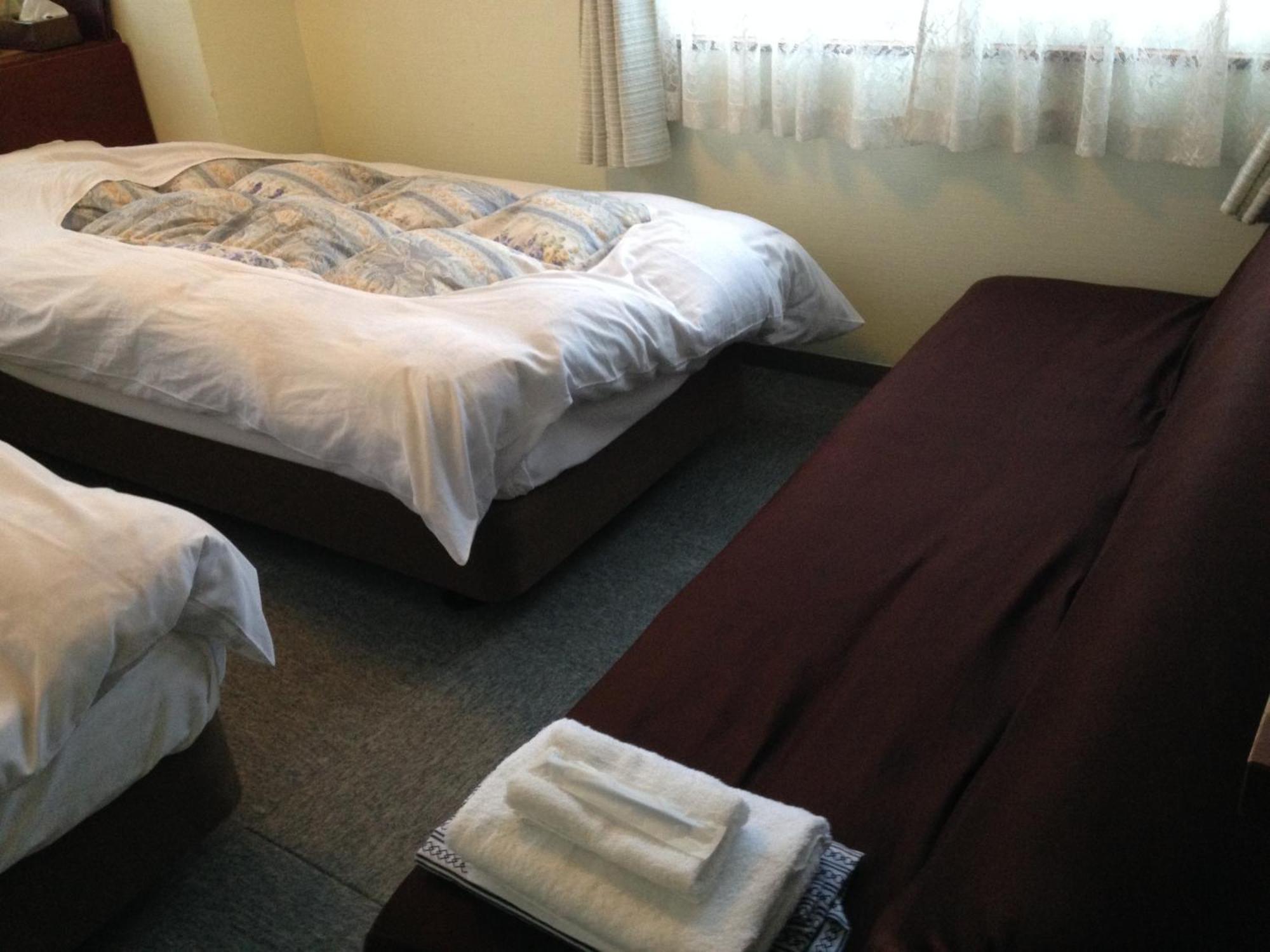 Community House Tyrolien Hotel Hakuba Quarto foto