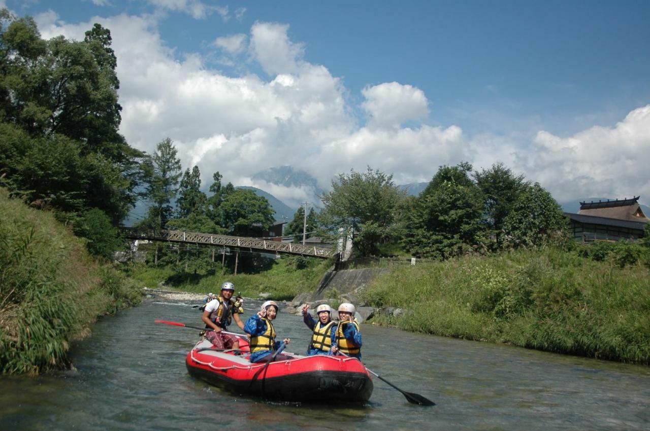 Community House Tyrolien Hotel Hakuba Exterior foto